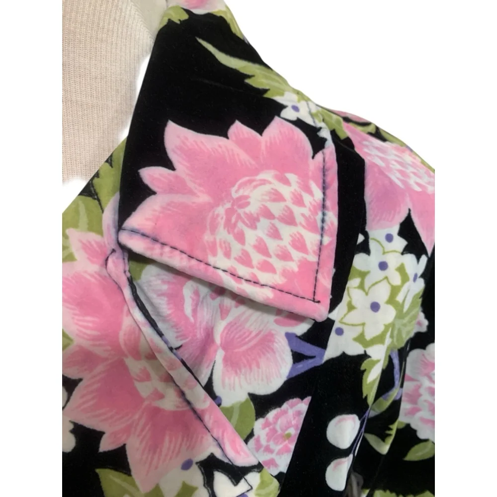 Floral Velvet Blazer Jacket in Black and Pink